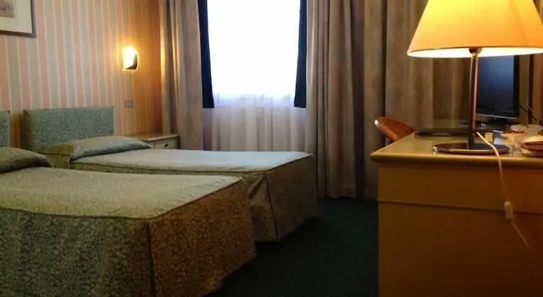 Standard Tek Büyük Yataklı Oda, 1 Çift Kişilik Yatak