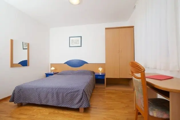 Tek Büyük Yataklı Oda, Balkon