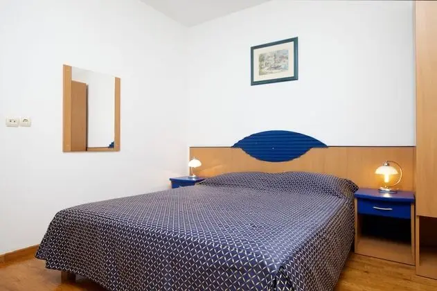 Tek Büyük Yataklı Oda, Balkon