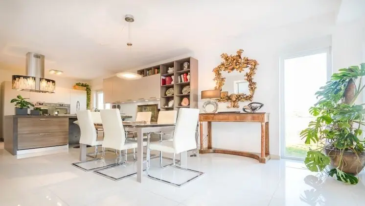 Villa, Kişiye Özel Havuzlu