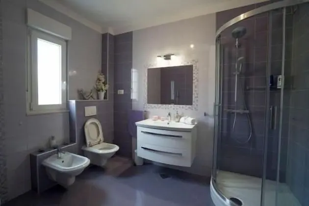 Villa (Four Bedroom Villa with Pool)