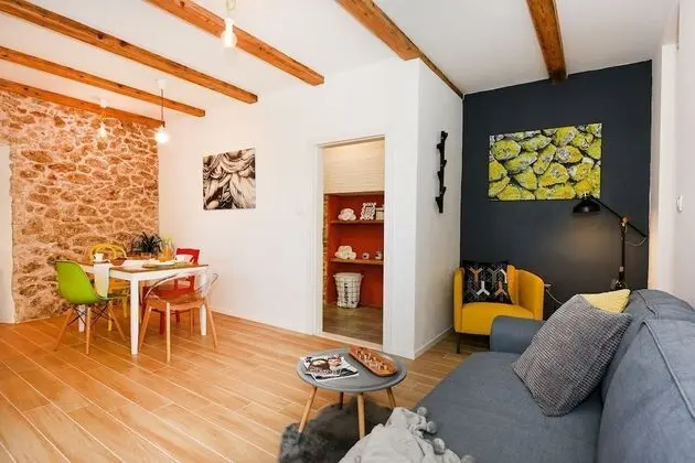 Ev (Daniela - sweet house near beach - H()