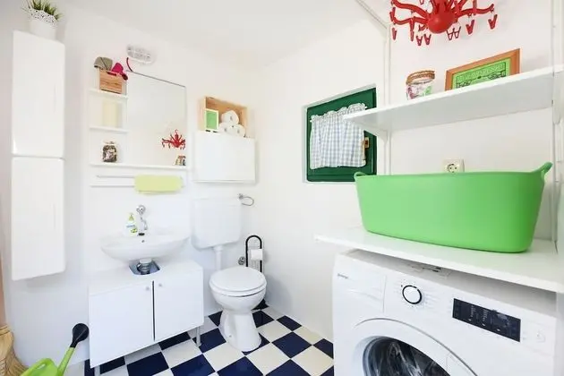 Ev (Daniela - sweet house near beach - H()