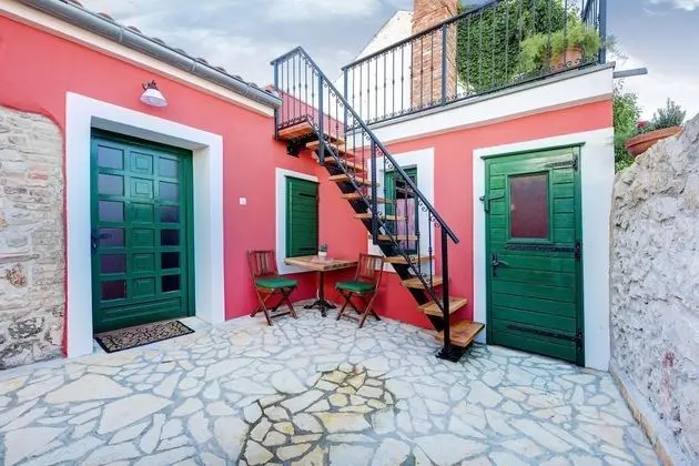 Ev (Daniela - sweet house near beach - H()