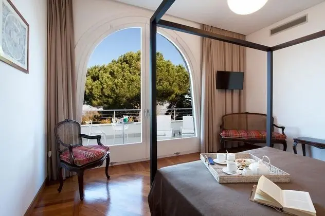 Villa, Sigara İçilebilir