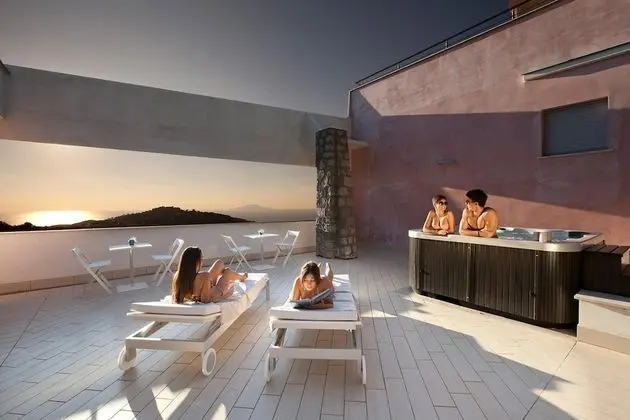 Villa, Sigara İçilebilir