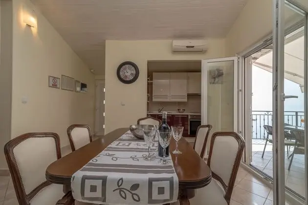 Apart Daire (Daniela - terrace with amazing sea vi)