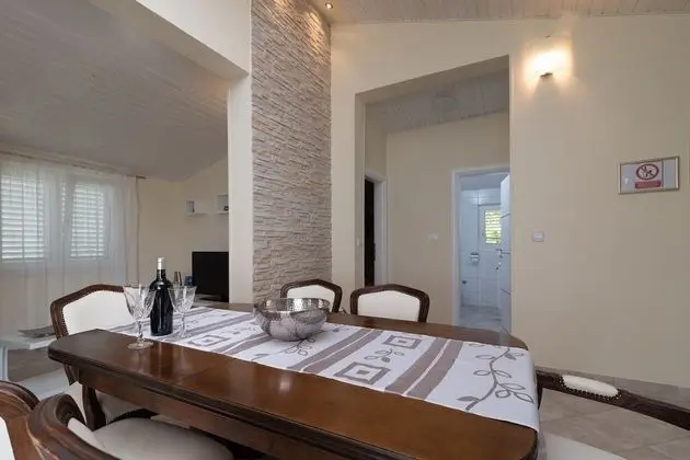 Apart Daire (Daniela - terrace with amazing sea vi)