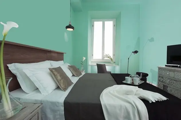 Standard Tek Büyük veya İki Ayrı Yataklı Oda, Şehir Manzaralı