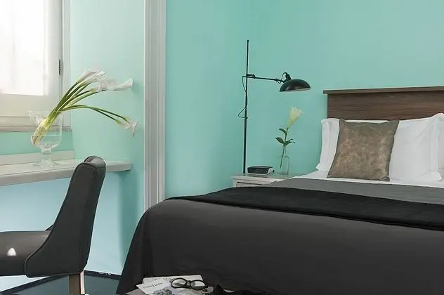 Standard Tek Büyük veya İki Ayrı Yataklı Oda, Şehir Manzaralı