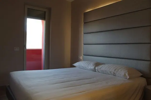 Deluxe Tek Büyük veya İki Ayrı Yataklı Oda, Göl Manzaralı