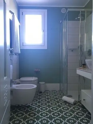 Classic Tek Büyük veya İki Ayrı Yataklı Oda