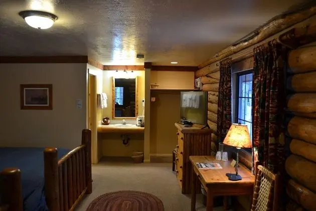 Cabin, 2 Queen Beds (Pet friendly)