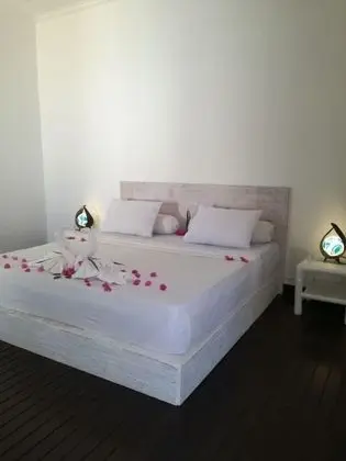 Standard Kır Evi, Veranda