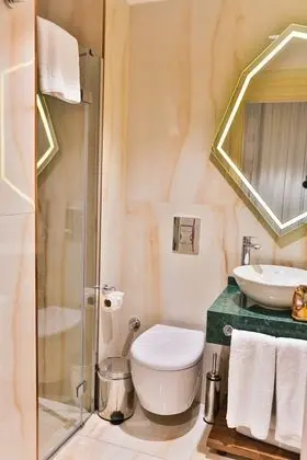 Deluxe Tek Kişilik Oda