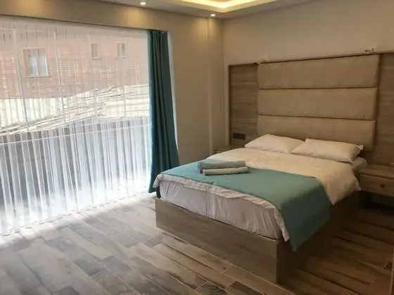 Tek Büyük Yataklı Oda