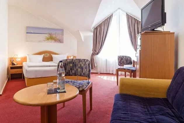Comfort Oda, 1 En Büyük (King) Boy Yatak, Küvet (1 King Bed)