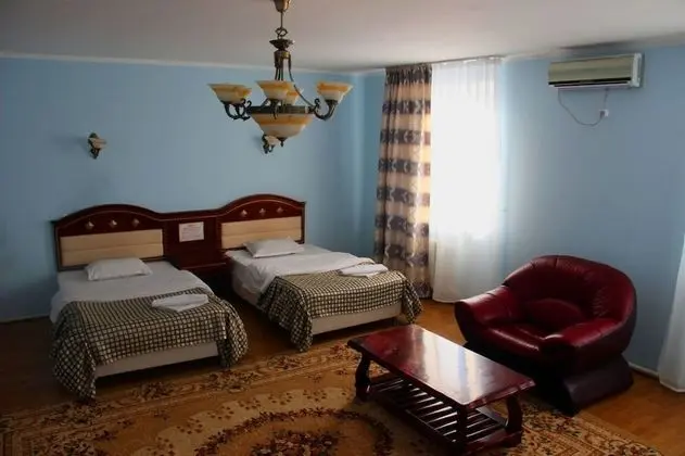 İki Ayrı Yataklı Oda, Şehir Manzaralı