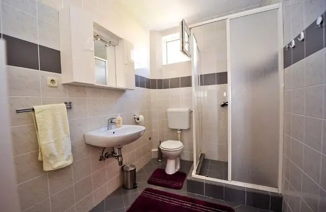 Apart Daire (Danka - free parking and grill - A1(2)