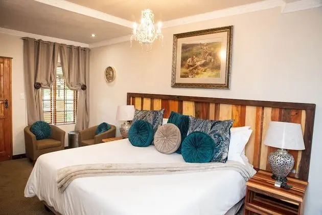 Luxury Tek Büyük veya İki Ayrı Yataklı Oda, 1 Yatak Odası, Sigara İçilmez, Bahçe Manzaralı
