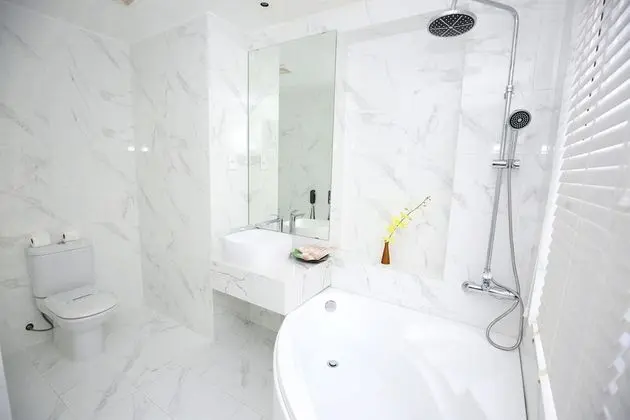 Superior Oda