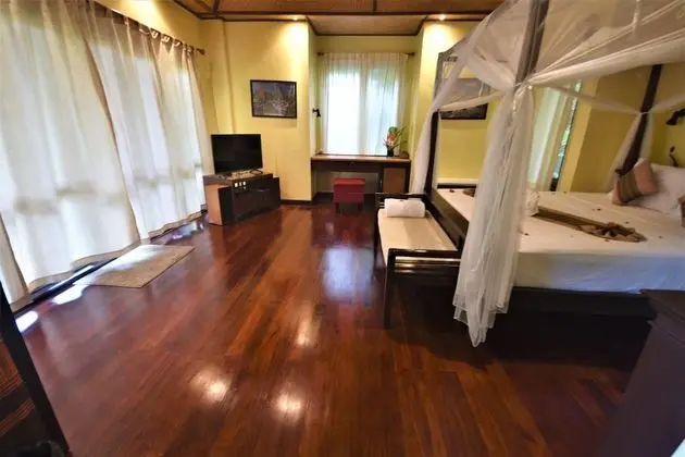 2-Bedroom Suite