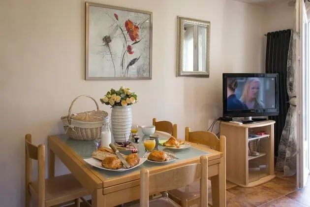 Comfort Süit, Sigara İçilmez, Bahçe Manzaralı