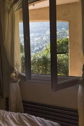 Exclusive Tek Büyük Yataklı Oda, Bahçe Manzaralı