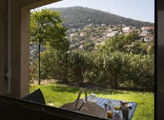 Exclusive Tek Büyük Yataklı Oda, Bahçe Manzaralı