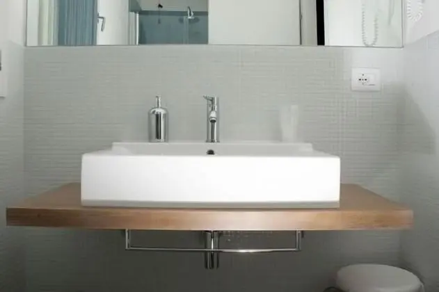 Comfort Tek Büyük veya İki Ayrı Yataklı Oda