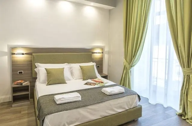 Superior Tek Büyük Yataklı Oda (with Extra Bed)