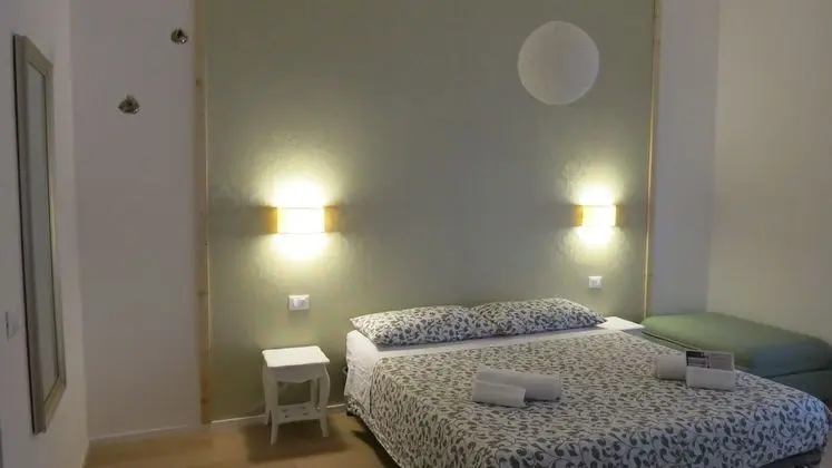 Üç Kişilik Oda, Ortak Banyo