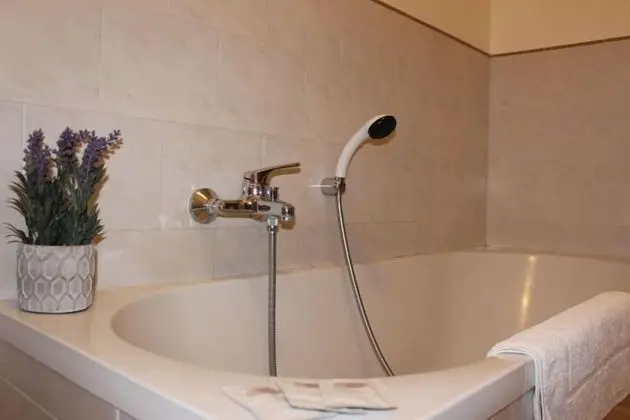 Comfort Tek Büyük Yataklı Oda, Banyolu/Duşlu (Pretoria)