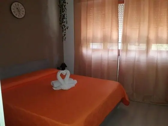 Standard Tek Büyük Yataklı Oda, Ortak Banyo, Şehir Manzaralı (Politeama)