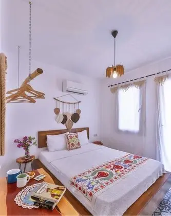 Oyalı, Şehir Manzaralı