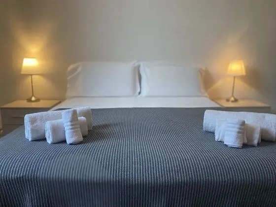 Tek Büyük Yataklı Oda