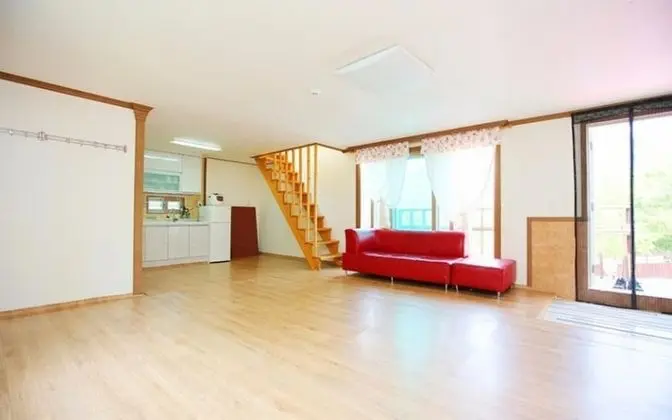 Oda (Second floor of the main building)