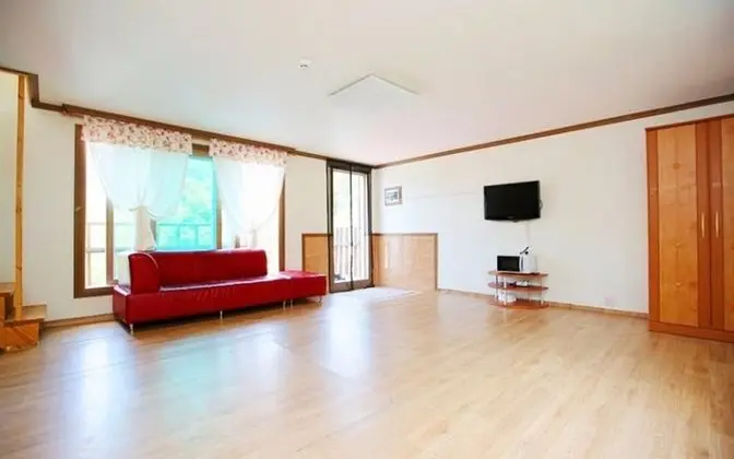 Oda (Second floor of the main building)