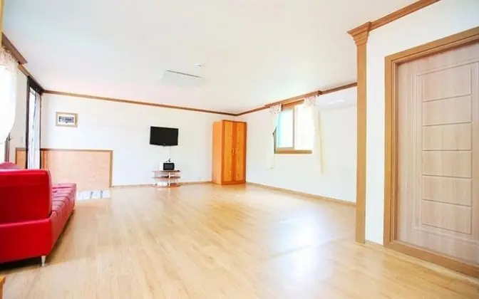 Oda (Second floor of the main building)