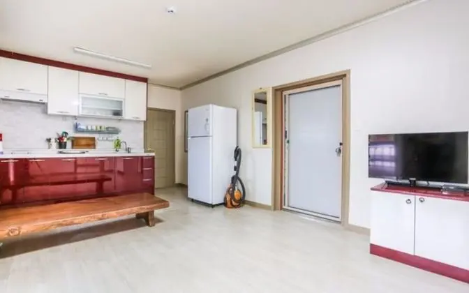 Oda (Unshared House (Unshared House))