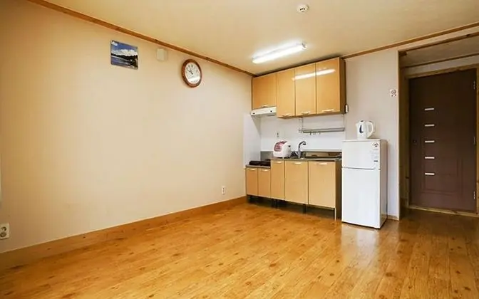 Oda (Japanese Umbrella-Pine)