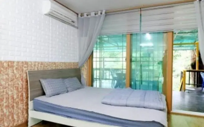 Oda (Room 101 (Couple Room))