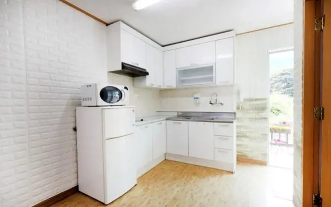 Oda (Room 102 (Couple Room))