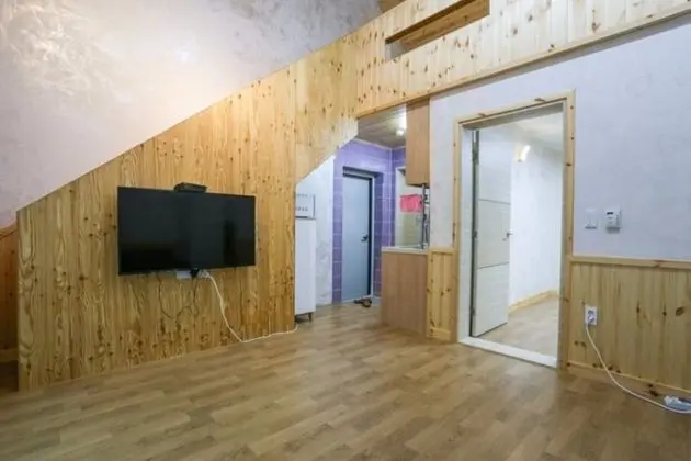 Oda (Purple (duplex))