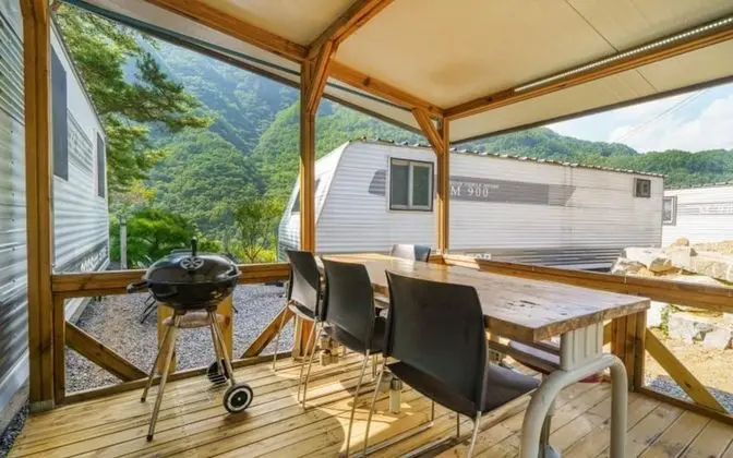 Oda (Caravan 900 Room 3)