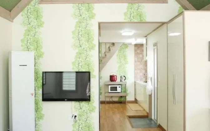 Oda (Room 103 (Ondol Duplex))