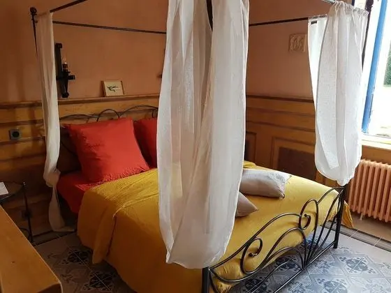 Traditional Süit, Birden Çok Yatak, Engellilere Uygun (Chambre Lancelot)