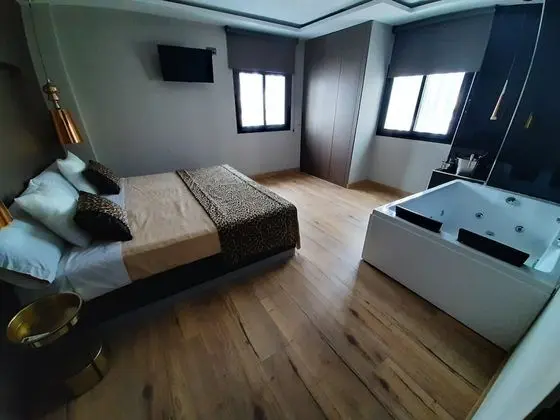 Premium Süit