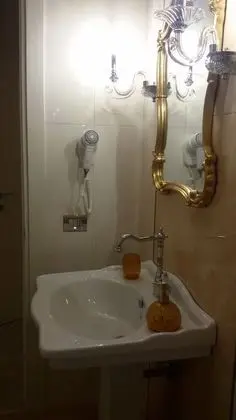 Deluxe Tek Büyük Yataklı Oda (Psiche)