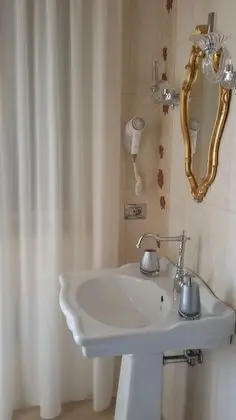 Deluxe Tek Büyük Yataklı Oda, Teras (Galatea)